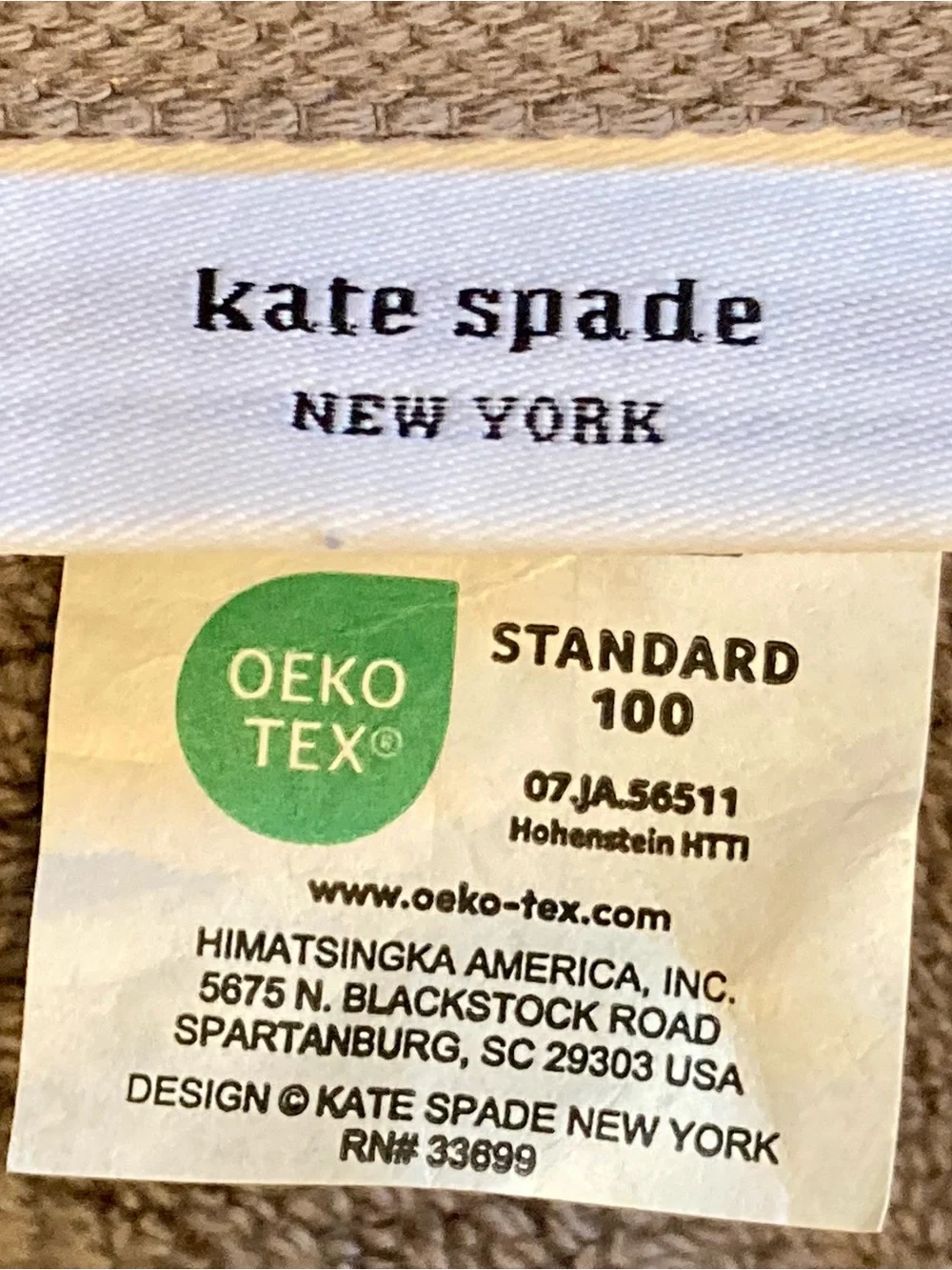 New with tags Kate Spade Gray Plush Bath Towels - Set of 4